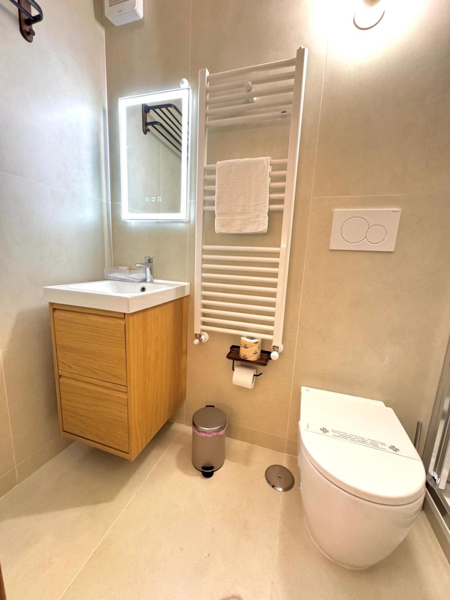 May Home Guest House Rome Bagian luar foto