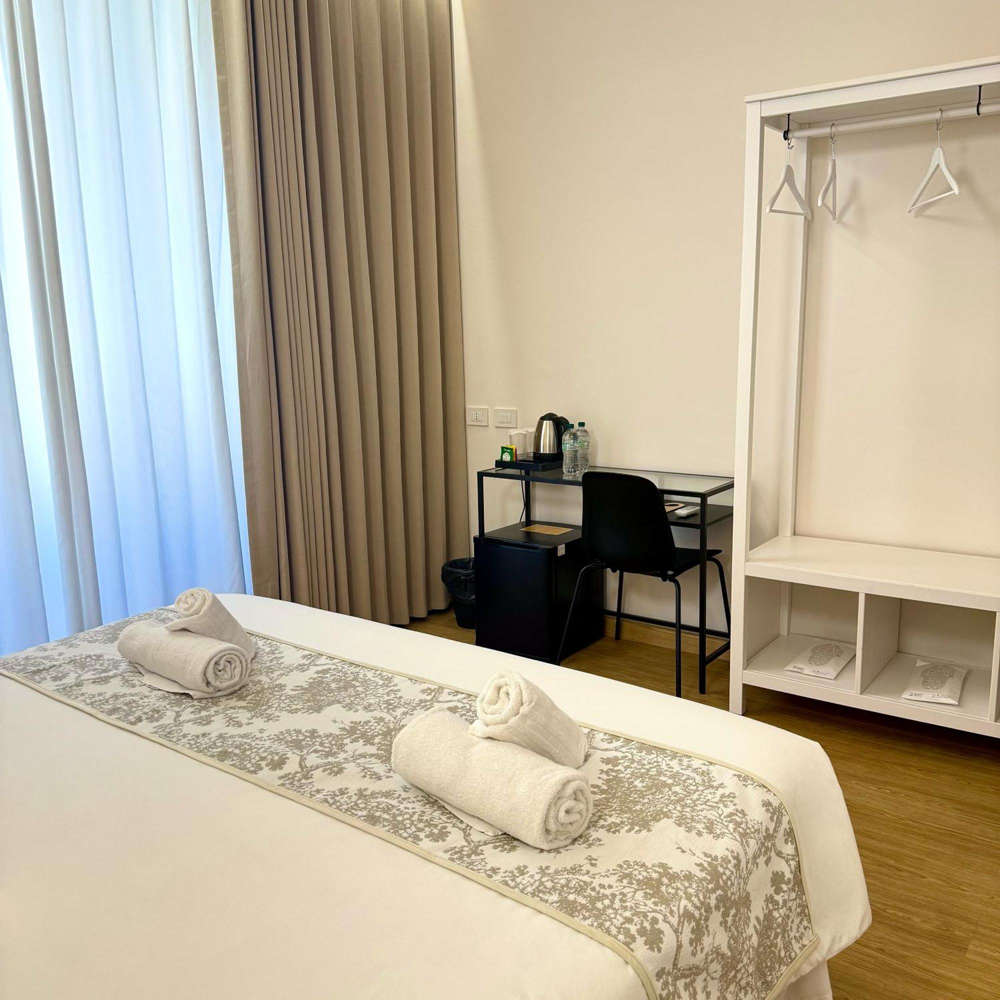 May Home Guest House Rome Bagian luar foto